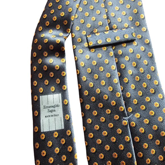 Ermenegildo Zegna Gray & Gold Polka Dot 100% Silk Tie Made In Italy Designer - Picture 2 of 7